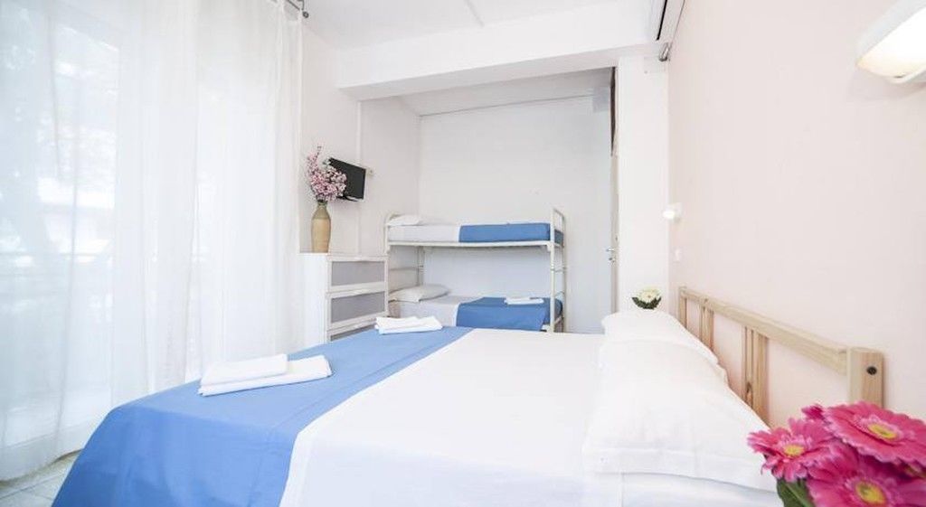 Hotel Colombo Riccione Exterior photo